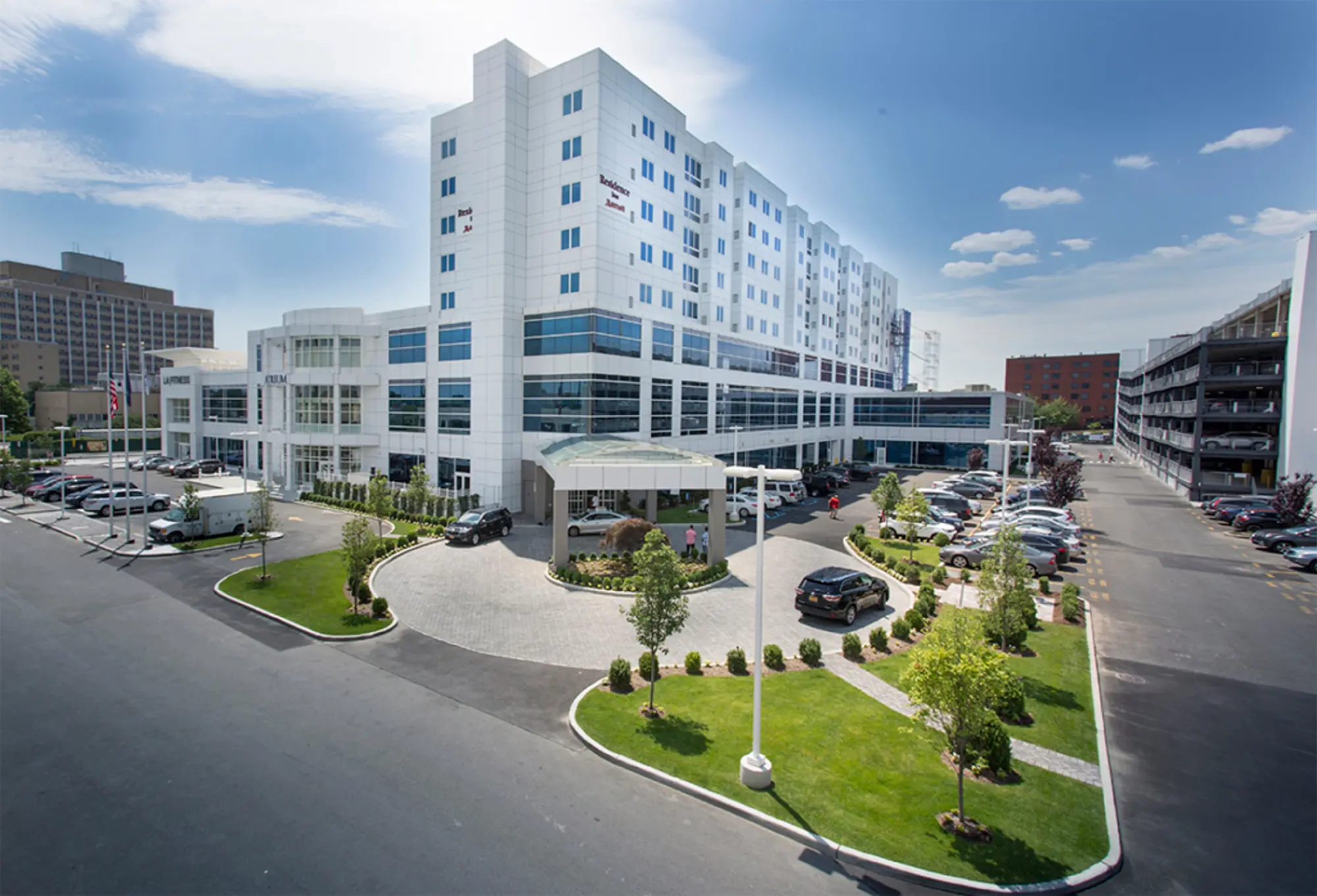 Best Hotels for Medical Professionals in The Bronx | 2025 Guide