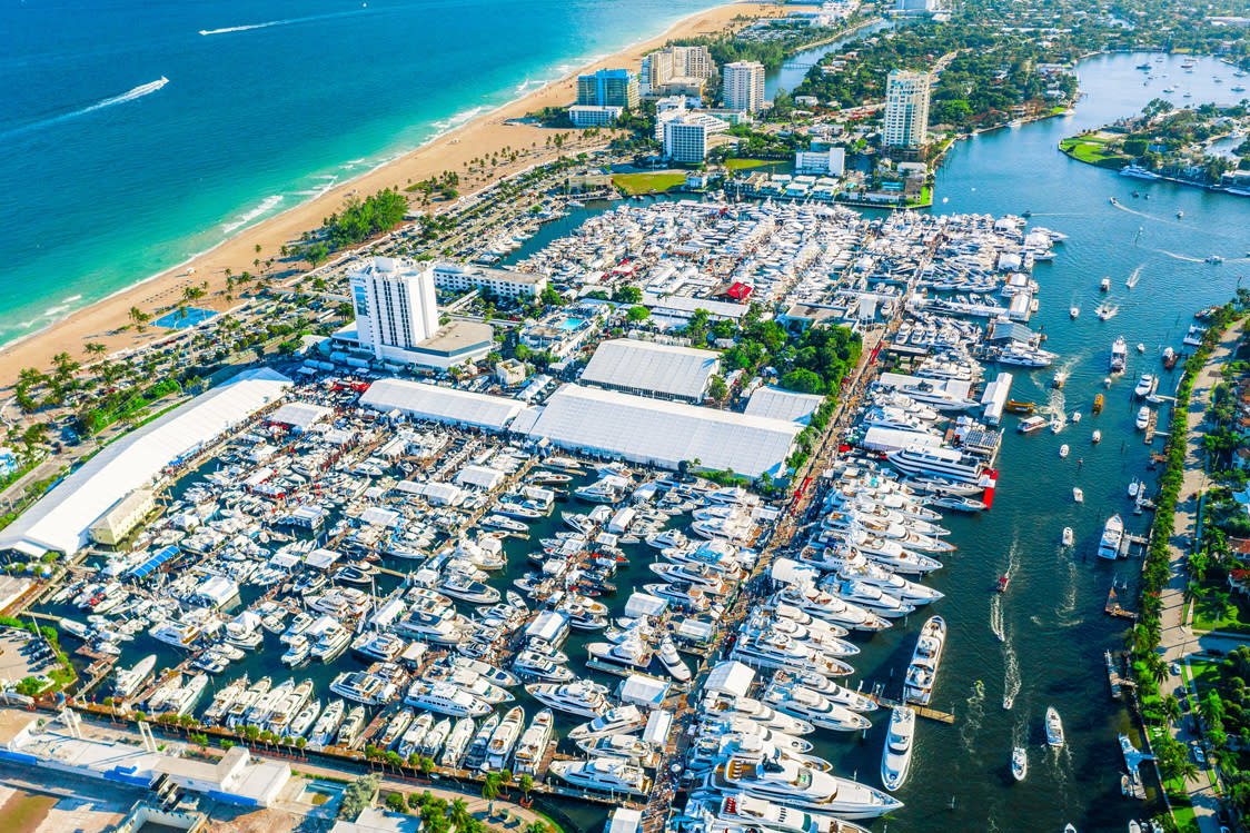 Budget-friendly hotels Fort Lauderdale Beach