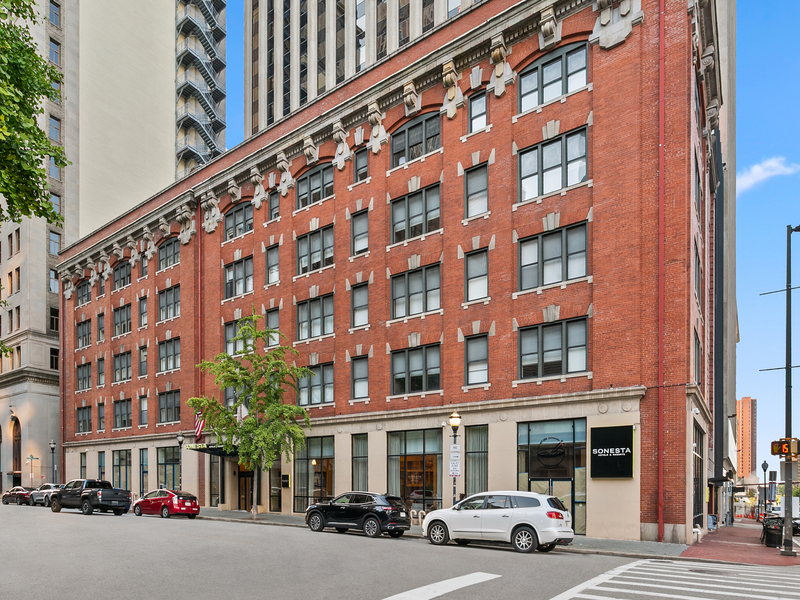 Family-Friendly Hotels in Baltimore Inner Harbor